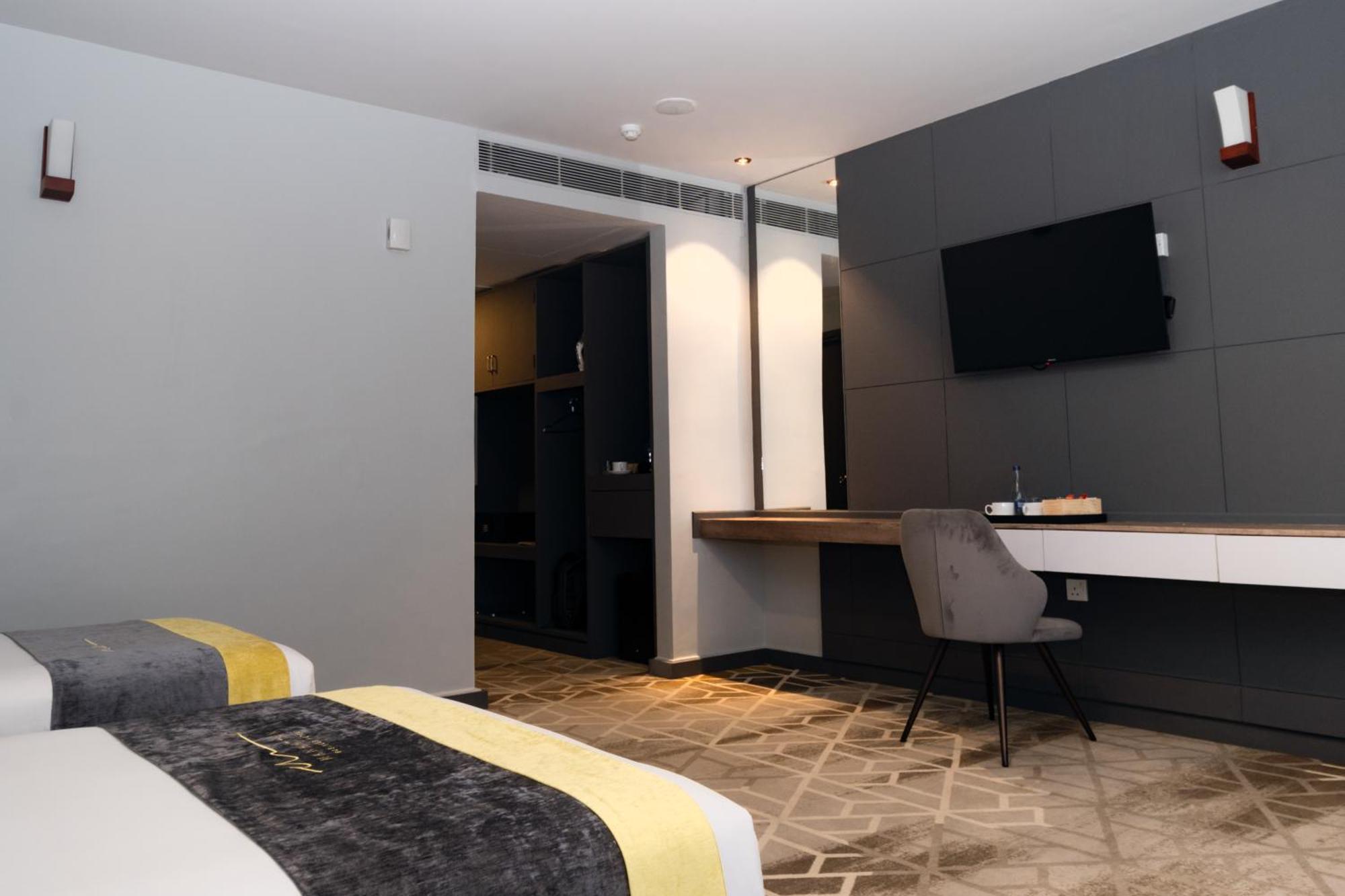 Manhattan Business Hotel, Μαλέ Εξωτερικό φωτογραφία
